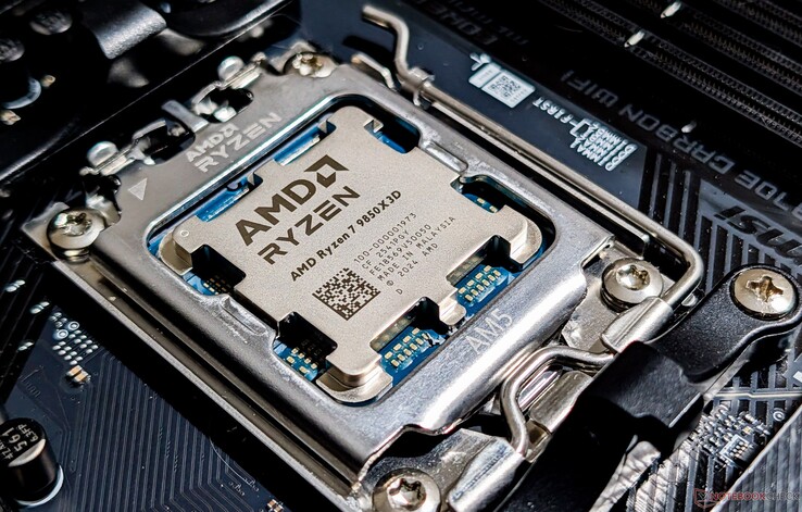 AMD Ryzen 7 9850X3D на материнской плате MSI MAG X870E Carbon Wi-Fi