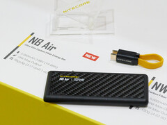 Банк питания NB Air от Nitecore (Источник изображения: Andreas Sebayang/Notebookcheck.com)
