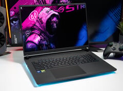 Ноутбук Asus ROG Strix SCAR 18 G835LXG с процессором Intel Core Ultra 9 290HX и видеокартой Nvidia GeForce RTX 5090