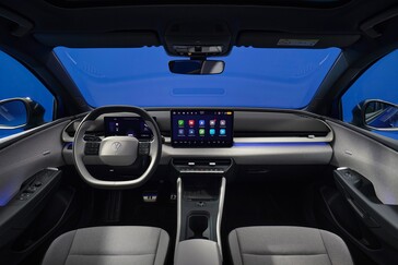 Интерьер VW ID Polo полон физических кнопок и ручек.