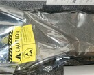Оскорбительный кирпич GPU 'RTX 5080' (источник изображения: r/pcmasterrace/)