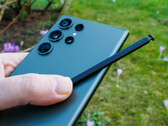 В сети появилась новая информация об аккумуляторе Samsung Galaxy S25 Ultra (источник изображения: Notebookcheck)