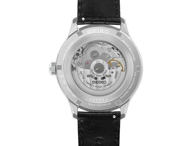 Вид сзади часов Seiko Presage Japanese Garden (арт. HCB007), демонстрирующий их автоматический механический механизм через прозрачную заднюю крышку корпуса.