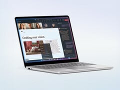 Microsoft продает новый 13-дюймовый ноутбук Surface Laptop исключительно в платиновой отделке.