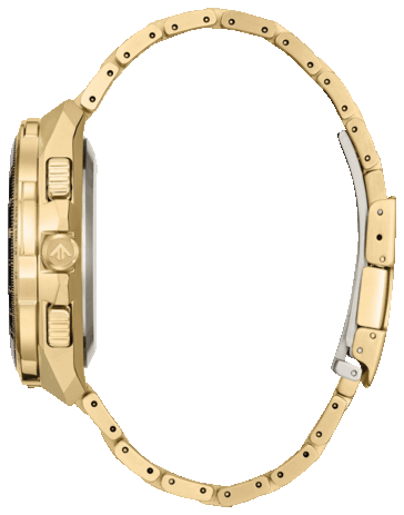 Боковой вид модели Citizen Promaster Skyhawk A-T JY8144-50E, демонстрирующий её большой корпус из нержавеющей стали золотистого оттенка, заводную головку и цельный браслет.