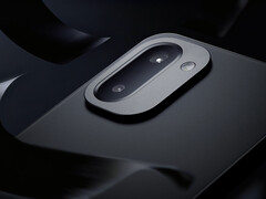 OnePlus 15R поступит в продажу 3 декабря в Китае. На фотографии: промо-снимок телефона. (Источник изображения: OnePlus)