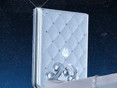 Ограниченная серия Motorola Razr 60 Swarovski может стоить дороже стандартной версии из-за кристаллов. (Источник изображения: Motorola)