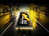 На изображении представлен накопитель Thor Ultra от компании Lexar — это SSD-накопитель формата M.2 2280 с интерфейсом PCIe 5-го поколения, на верхней части которого наклеена желтоватая наклейка 