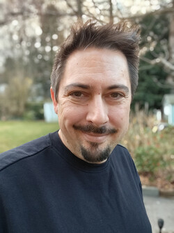 Селфи с Poco F8 Pro