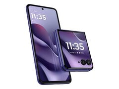 Обновление до Android 17 для Motorola Razr Ultra 2026 довольно большое.