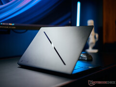 Тонкий игровой ноутбук впечатляет благодаря RTX 5070 Ti - Обзор Asus ROG Zephyrus G16 2025