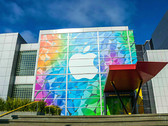Apple готовит новые центры обработки информации в Европе