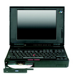 ThinkPad 755CD привнёс интегрированный привод в линейку ThinkPad.