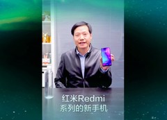 Генеральный директор компании Xiaomi лично представил первый смартфон суббренда Redmi 