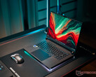 Nvidia отдает игровой ноутбук Asus ROG Strix Scar 16, изображенный здесь (источник изображения: Notebookcheck)