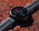 Компания Garmin может работать над новыми тренировками по плаванию и ходьбе, возможно, для модели Forerunner 970 (вверху). (Источник изображения: Garmin)