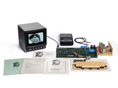 Работающий компьютер Apple-1 Hatfield
