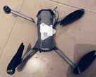 Фотография предполагаемого прототипа DJI Air 4, сделанная в начале 2025 года.