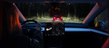 Весеннее обновление Tesla 2025 адаптивные фары