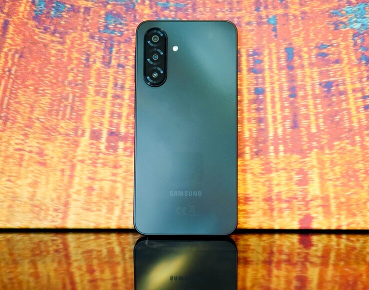 Samsung Galaxy A17 4G в тесте ноутбука