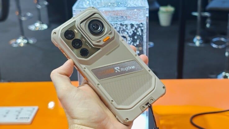 Демонстрационный образец Xsnap 7 Pro на выставке IFA.