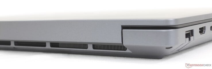 Задняя часть: Нет портов