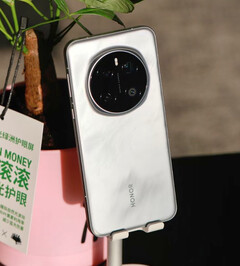 Magic7 Pro идет по стопам Xiaomi 15 Pro. (Источник изображения: Honor)