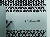 Текущая модель Pro Display XDR вышла в 2019 году. (Источник изображения: Sam Grozyan &amp; Unsplash)