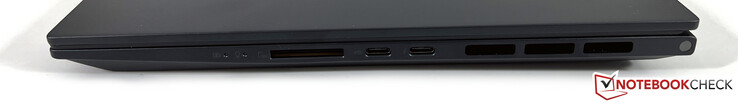 Правая сторона: картридер (UHS-II), USB-C 3.2 Gen.2 (10 Гбит, Power Delivery, DisplayPort ALT mode), USB-C 4.0 (Thunderbolt 4 40 Гбит, Power Delivery, DisplayPort ALT mode)