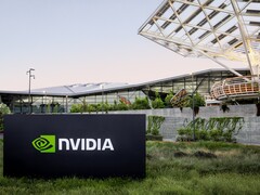 Дженсен Хуанг (Jensen Huang) из Nvidia опровергает опасения по поводу контрабанды. На фото: Офис Nvidia в Вояджере (Источник изображения: Nvidia)