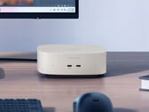 Вариант с UFS сейчас стоит $499.99. На фото — рекламное изображение передней панели мини-ПК.