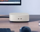 Вариант с UFS сейчас стоит $499.99. На фото — рекламное изображение передней панели мини-ПК.