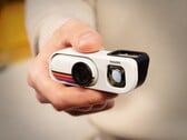 Insta360 Go 3S поставляется в ретро-комплекте с совершенно новой базой.