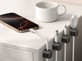 Кабельные органайзеры Ugreen (на фото) имеют магнитную крышку. (Источник изображения: Ugreen)