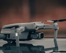 Два новых дрона DJI получили сертификат FCC (символическое изображение)