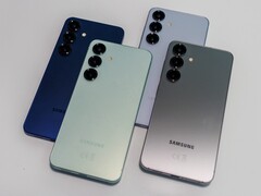 Samsung обещает семь лет обновлений ОС для флагманской линейки Galaxy S25.
