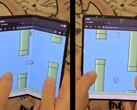 Foldy Bird, созданная Ребаном, - это специальная версия Flappy Bird, которая заставляет пользователей складных игр буквально хлопать экранами. (Источник изображения: @Rebane2001 через X, отредактировано)