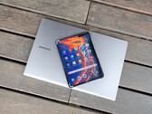 Galaxy Fold и Galaxy Book S – это отличная комбинация для работы и развлечений. (Источник: Notebookcheck)