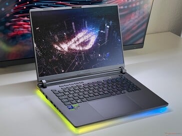 Яркая RGB-подсветка...
