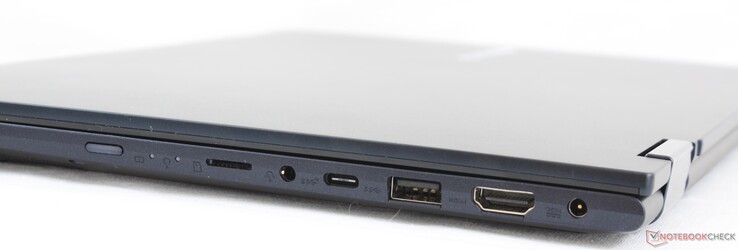 Справа: Кнопка вкл/выкл, microSD, аудио 3.5 мм, USB C 3.2 Gen. 2, USB A 3.2 Gen. 2, HDMI, гнездо питания