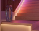 Светильник Philips Hue Hue OmniGlow strip light 10ft (на фото) появился в продаже в США. (Источник изображения: Philips Hue)