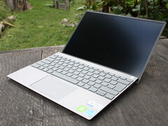 Обзор Dell Inspiron 13 5310: Плюс к графике, плюс ко времени работы
