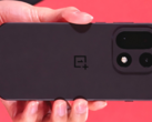 OnePlus 15, показанный на саммите Qualcomm. (Источник изображения: Qualcomm, отредактировано)