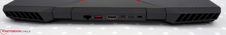 Задняя сторона: Ethernet, USB 3.1 Gen1 Type-A, HDMI, Mini DisplayPort, USB 3.1 Gen1 Type-C 3.1, слот для замка Kensington