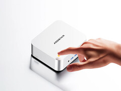 Новая конфигурация мини-ПК оснащена процессором Ryzen 7 Pro 6850H. На снимке: промо-фотография Maco. (Источник изображения: Aoostar - отредактировано)