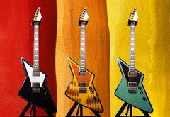 Дизайн Cream DaVinci можно изменить одним нажатием кнопки с помощью E Ink. (Источник изображения: Cream Guitars)