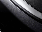 Новая Model Y AWD теперь начинается от $50 490 в новом цвете Diamond Black. (Источник изображения: Tesla)