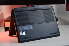 Нижняя часть корпуса Lenovo Legion 5 15AGP11.