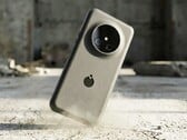 Утверждается, что NexPhone особенно устойчив к падениям.