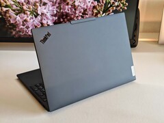 Lenovo ThinkPad T16 Gen 4 AMD (источник изображения: Notebookcheck)